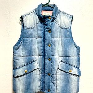 Anthropologie Cloth & Stone chambray puffer vest